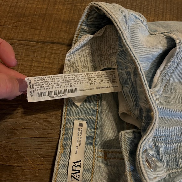 Light Blue Distressed Zara denim - Picture 7 of 12